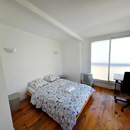 בית אירוח 4 *