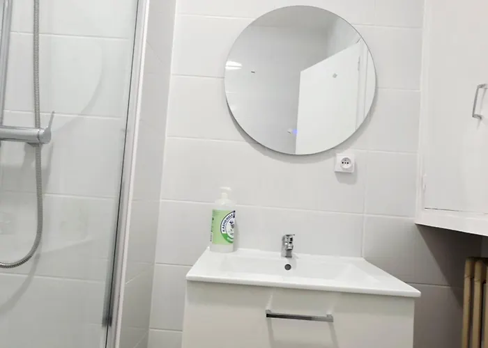 4 Проживание в семье *